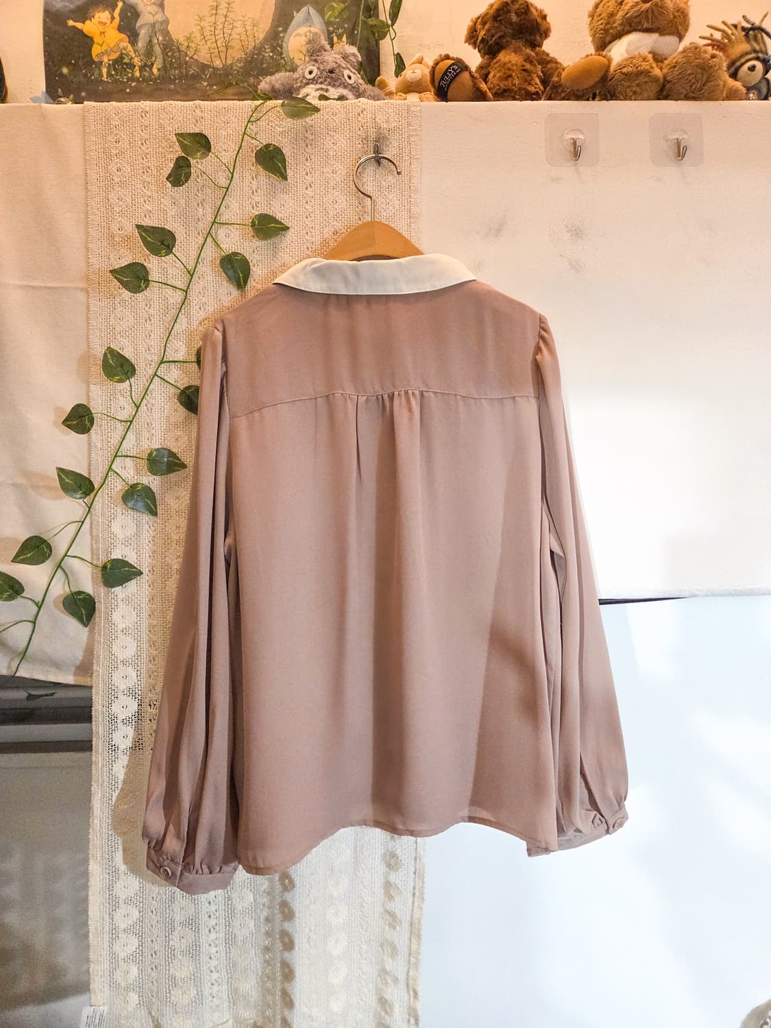 꽃자수 카라 블라우스 상품이미지4