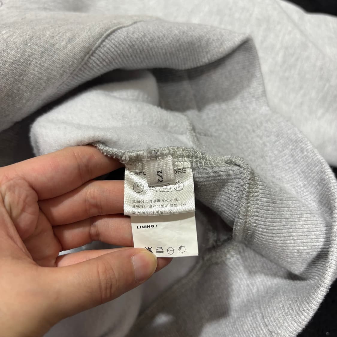 S 95 라퍼지스토어 그레이 하프집업 후드티 상품이미지5
