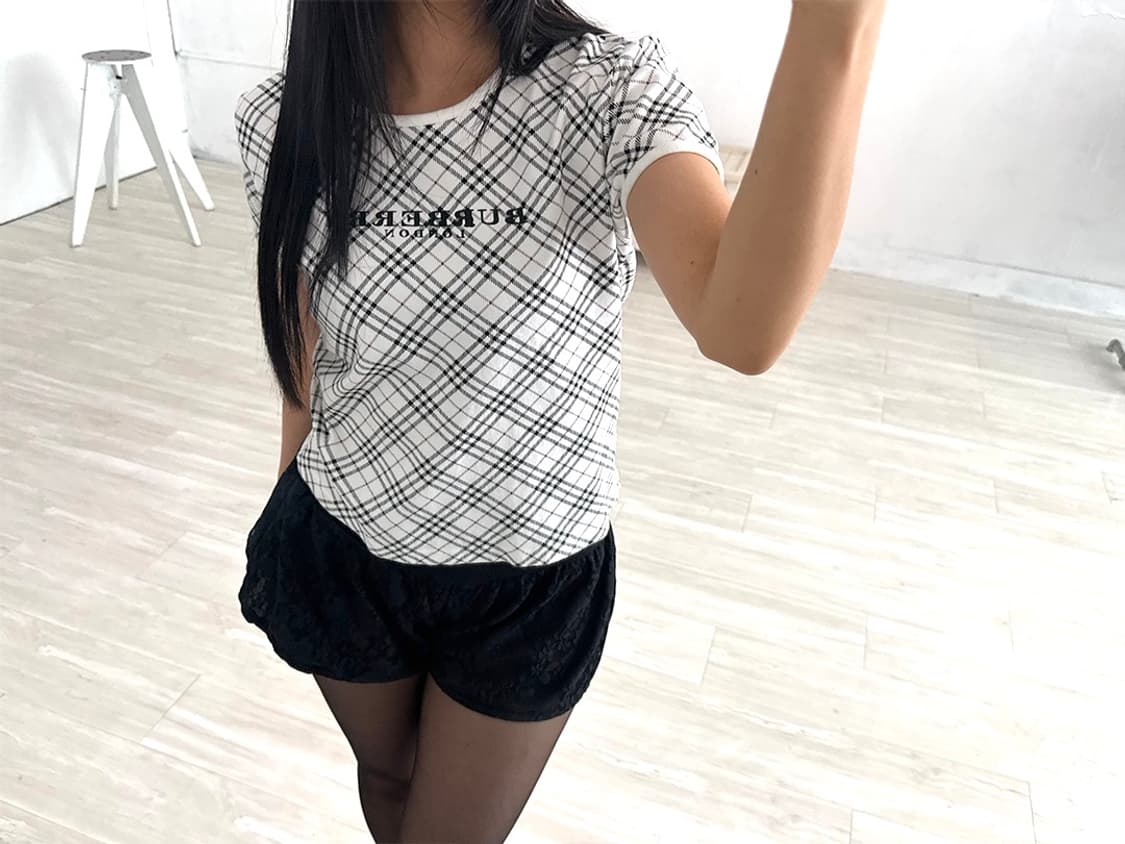 Burberry Lettering Check Short top  상품이미지3