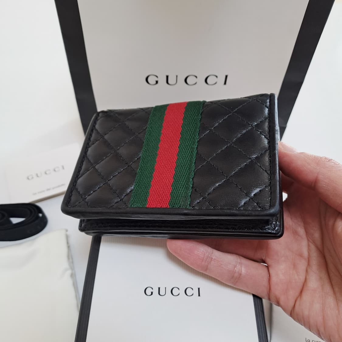 [100%/정품] 구찌 블랙 레더 퀄팅 GG 마몽 반지갑, 구찌지갑 상품이미지3