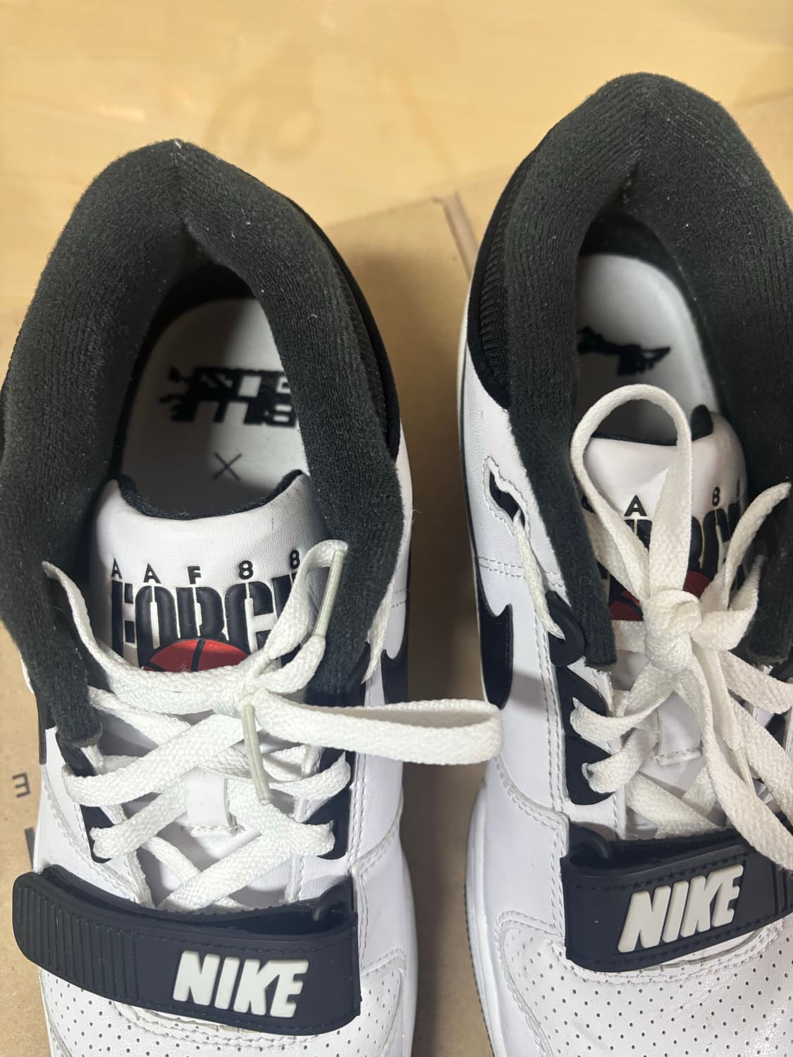 나이키 빌리아일리시 에어포스 270 상품이미지2