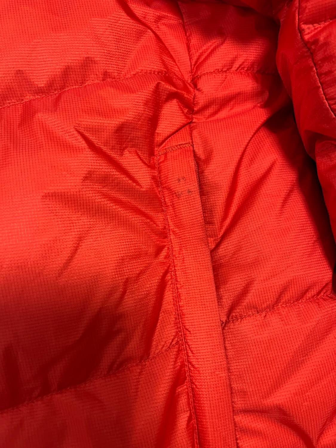 마운틴하드웨어 닐라스 패딩 95-100 상품이미지3