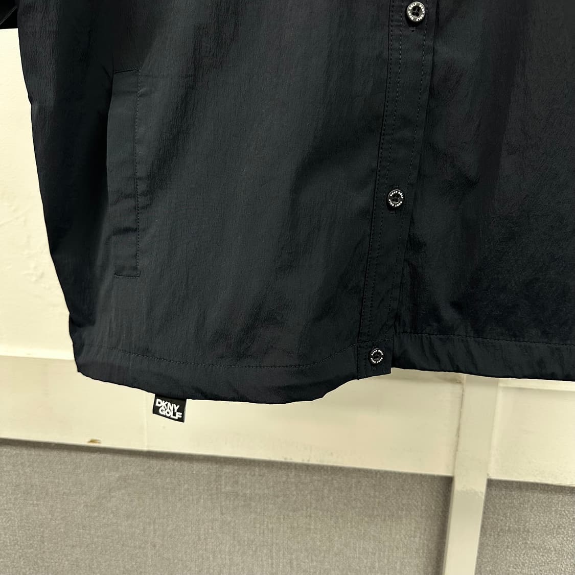 DKNY 디케이앤와이골프 25ss 여성 우븐 셔츠 자켓 M s220 상품이미지4