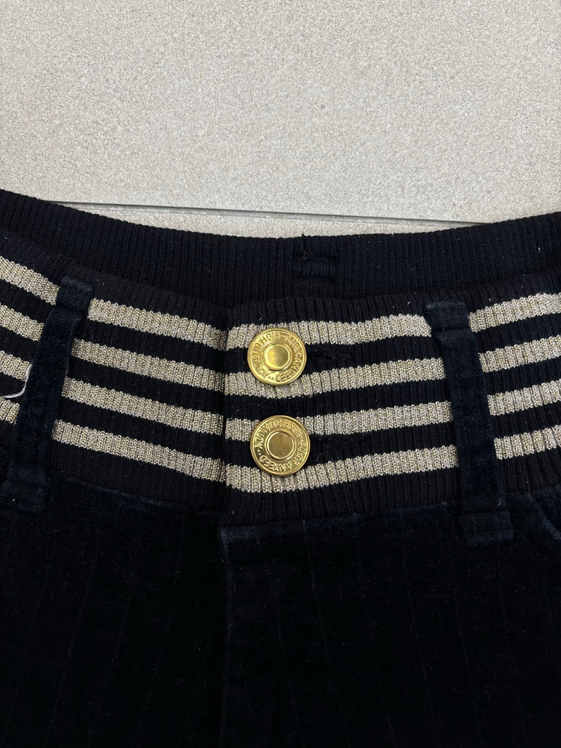 벨벳 스트라이프 숏팬츠 상품이미지2