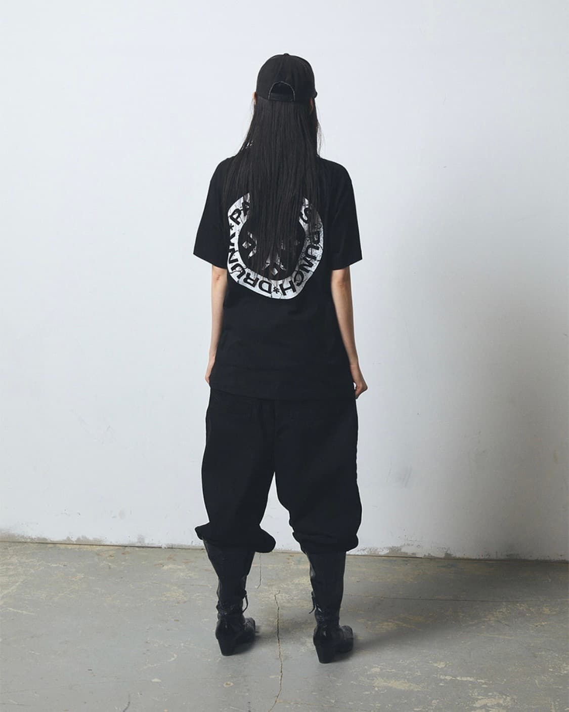 Hurt Logo Narrow Tee (WHITE) 상품이미지5