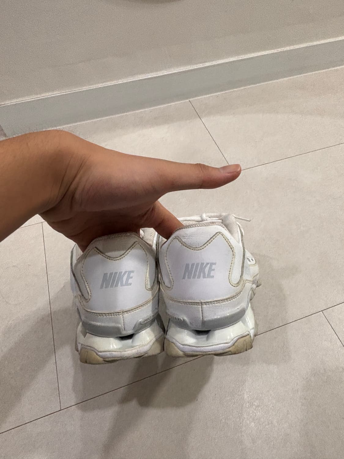 누구나 Shox를 신을 때, 나는 Nike Reax 8 TR 285 상품이미지6