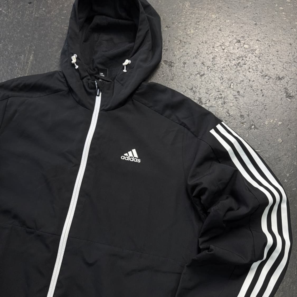 100 아디다스 바람막이 상품이미지2