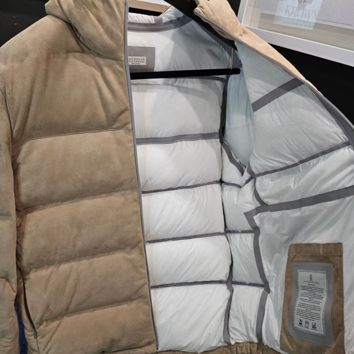 브루넬로 쿠치넬리 후디드 스웨이드 다운 신상 패딩 상품이미지6