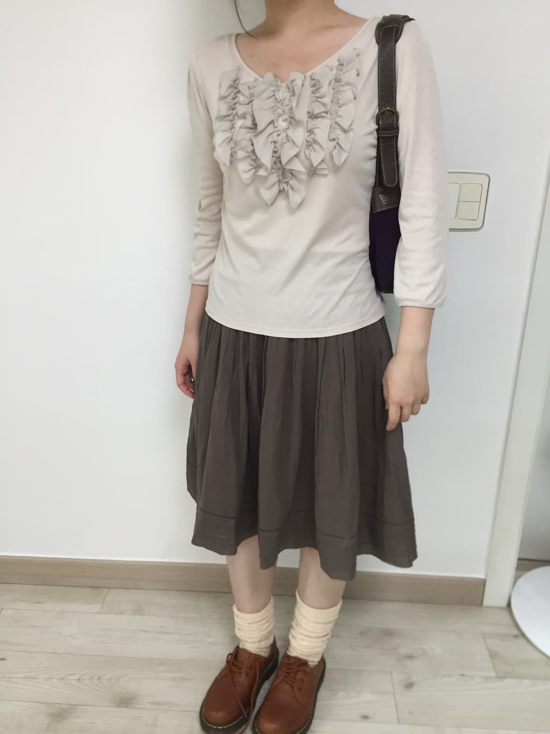 ruffle round neck T 상품이미지3