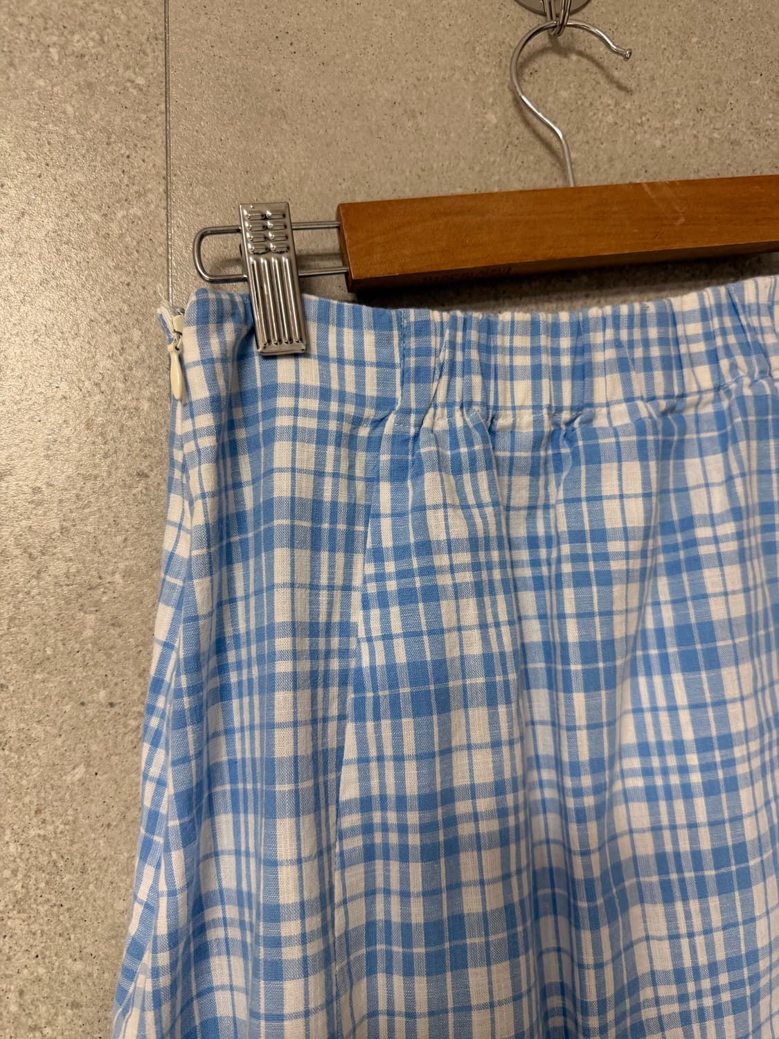 에잇세컨즈 블루 체크 A라인 스커트 상품이미지3