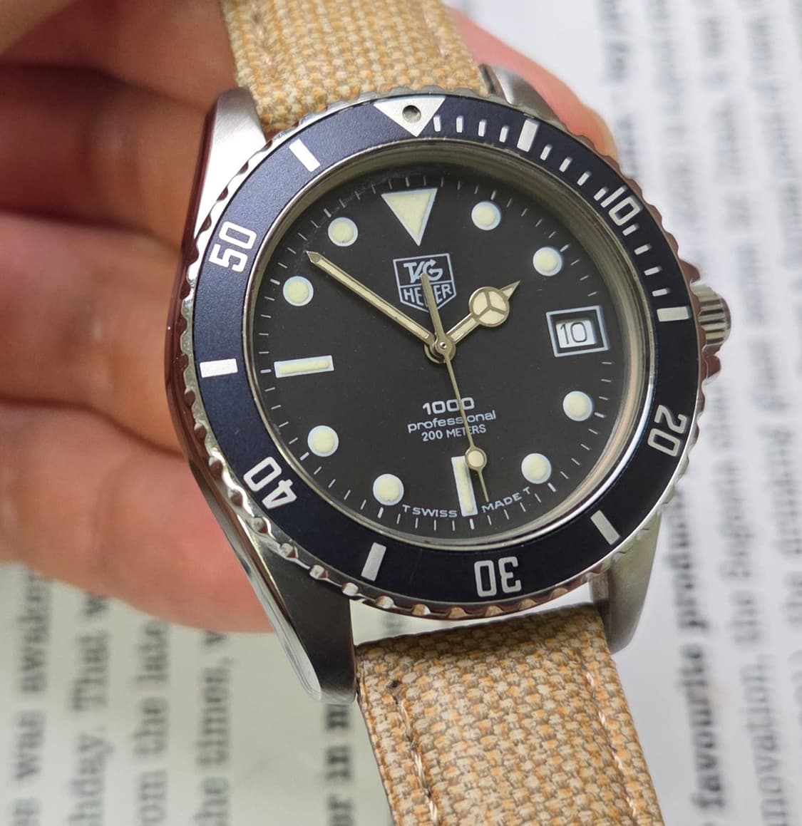레어] 빈티지 태그호이어 프로페셔널 1000 블랙판 벤츠핸즈 쿼츠 상품이미지10