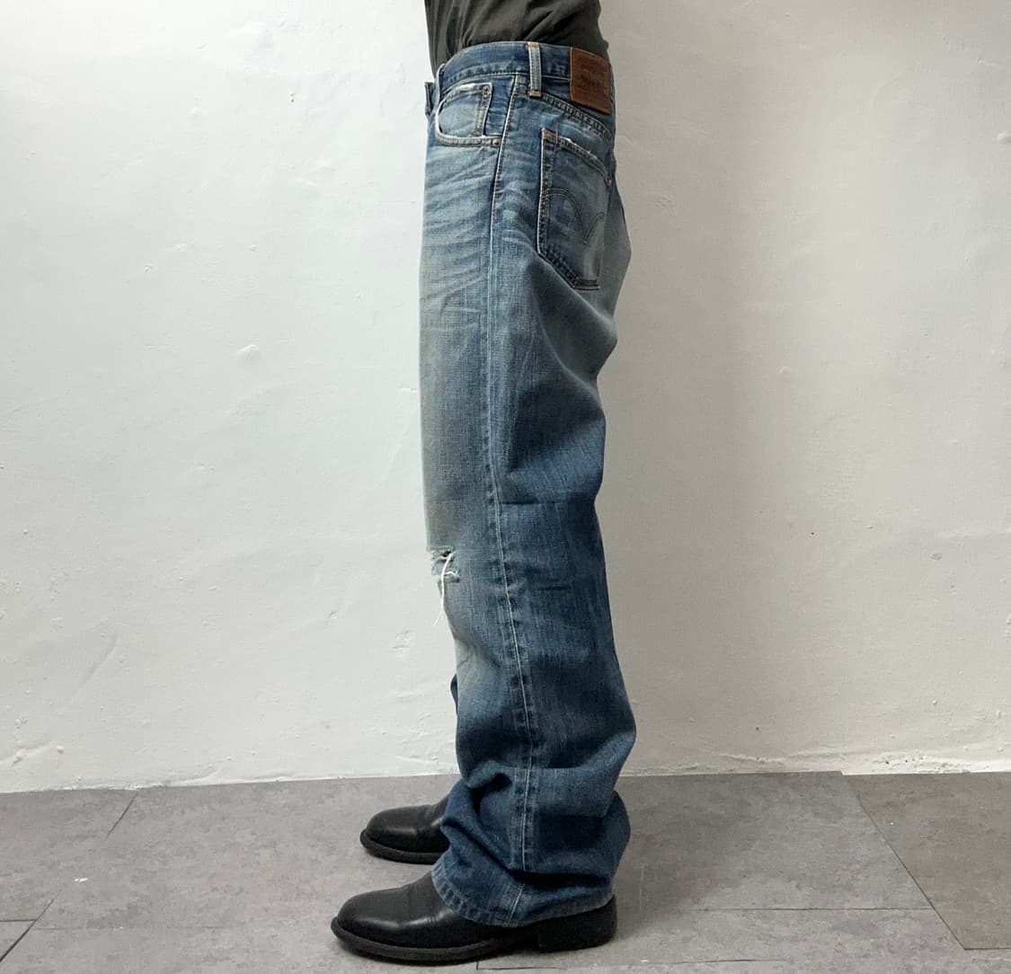 Levi’s 2000s 703 Indigo Distressed Denim 상품이미지3