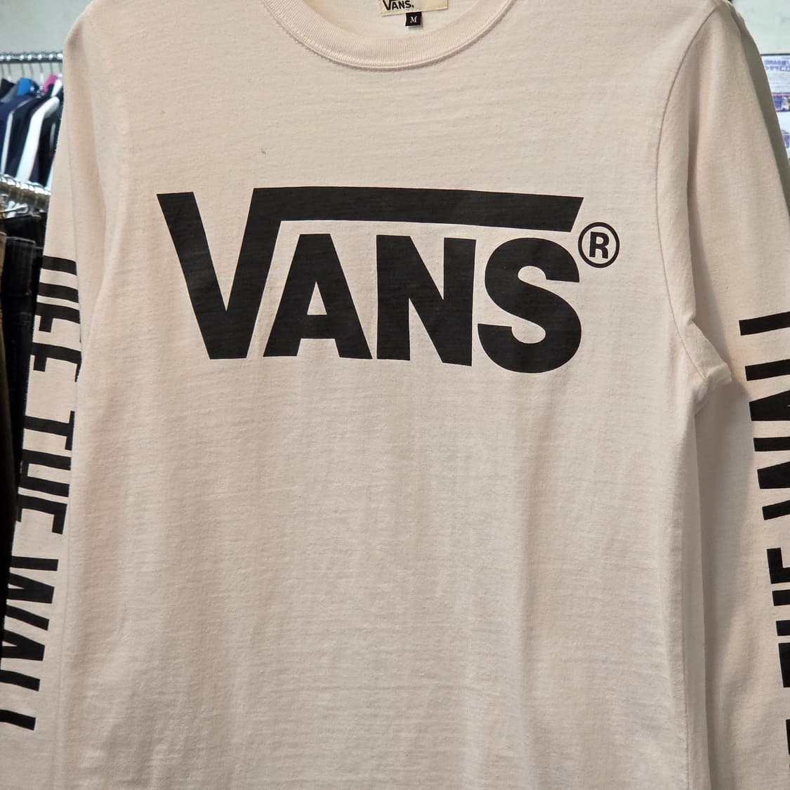 반스 화이트 레터링 롱슬리브 상품이미지3