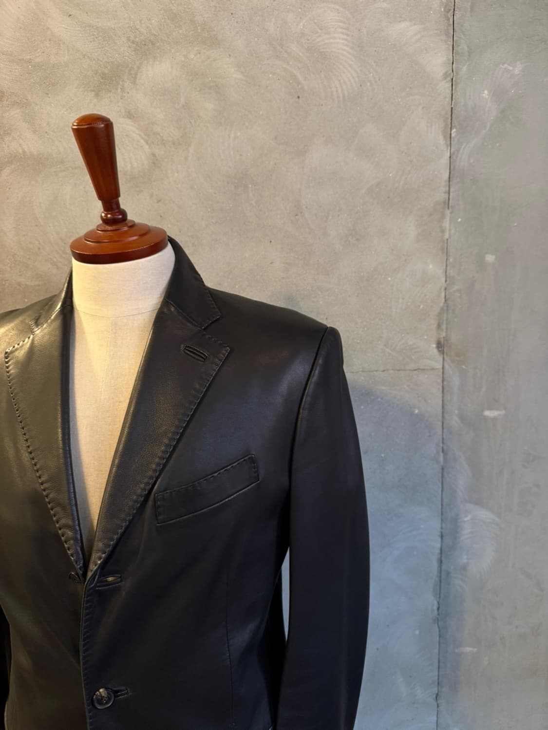 살바토레 페라가모 키드램스킨 레더 자켓 100 상품이미지2