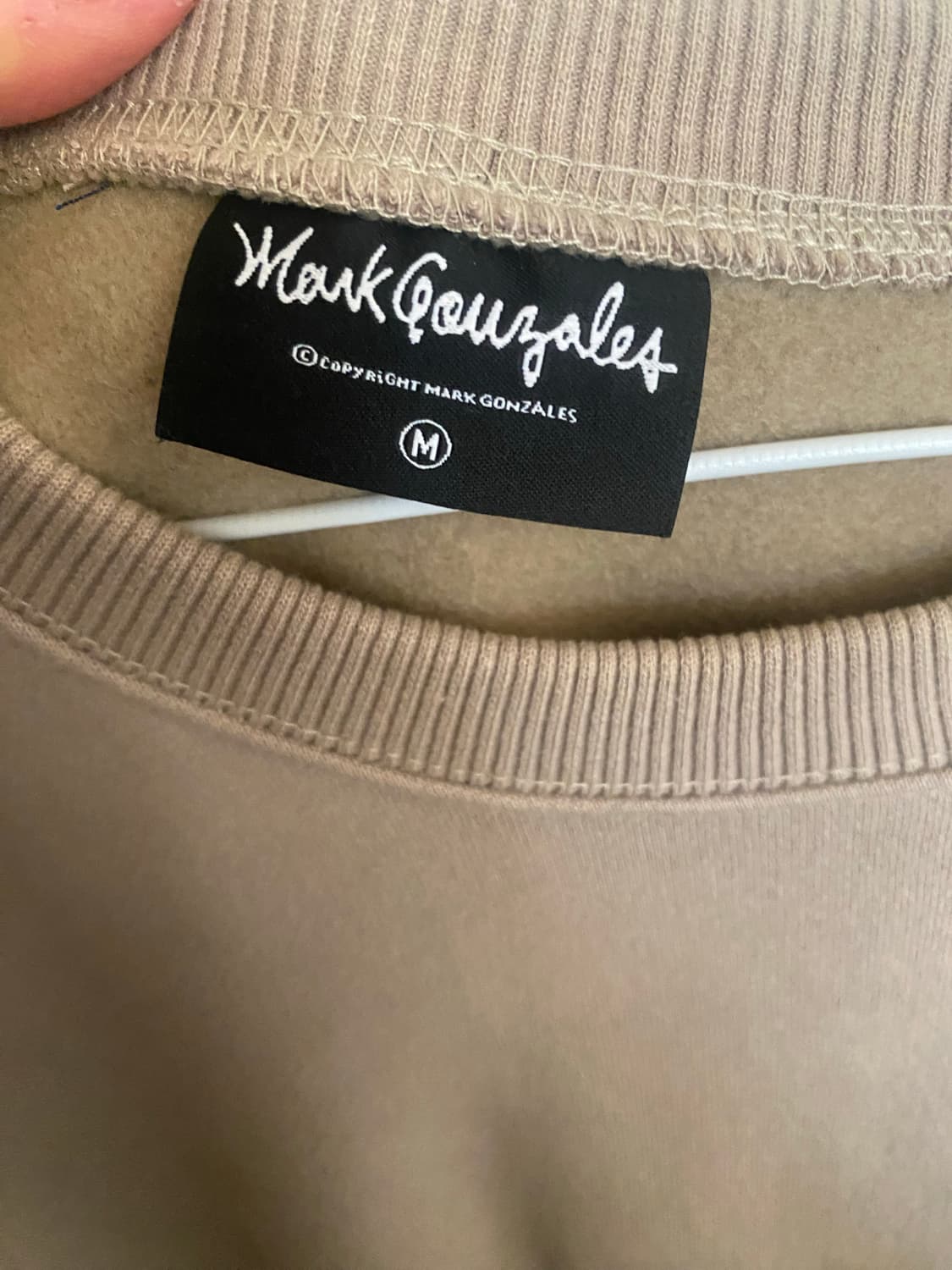 마크 곤잘레스 맨투맨 상품이미지3