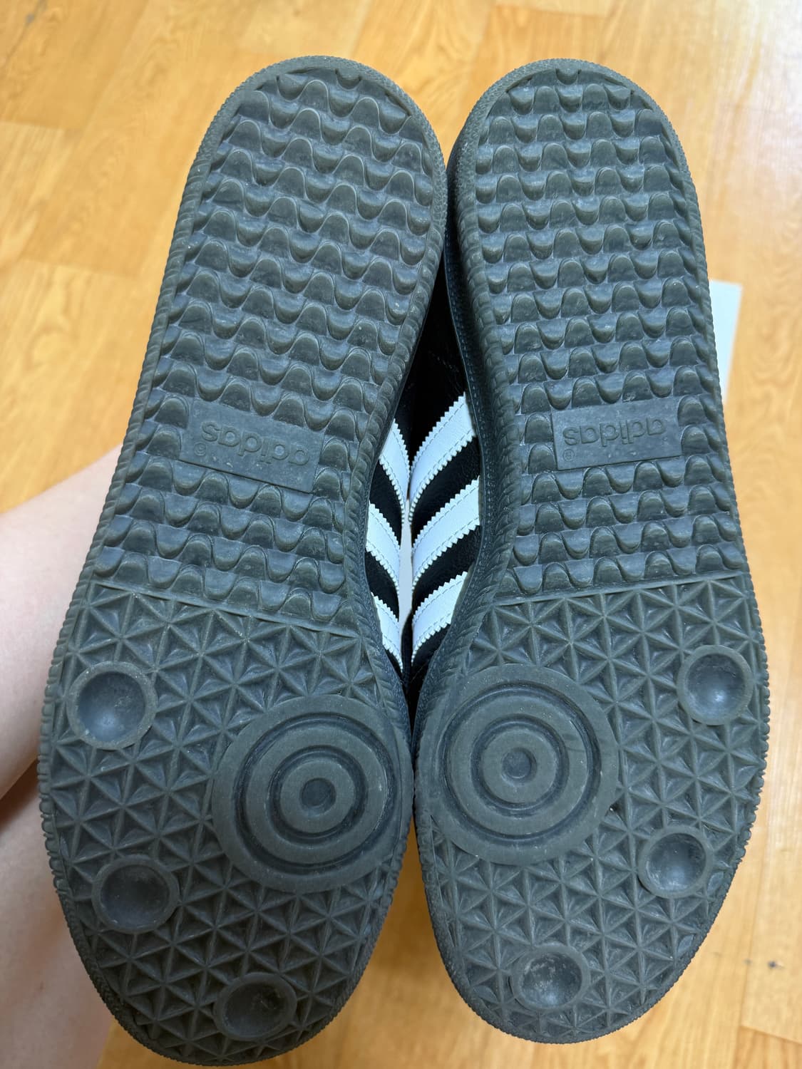 아디다스 x 퍼킹 어썸 삼바 코어 블랙 상품이미지4