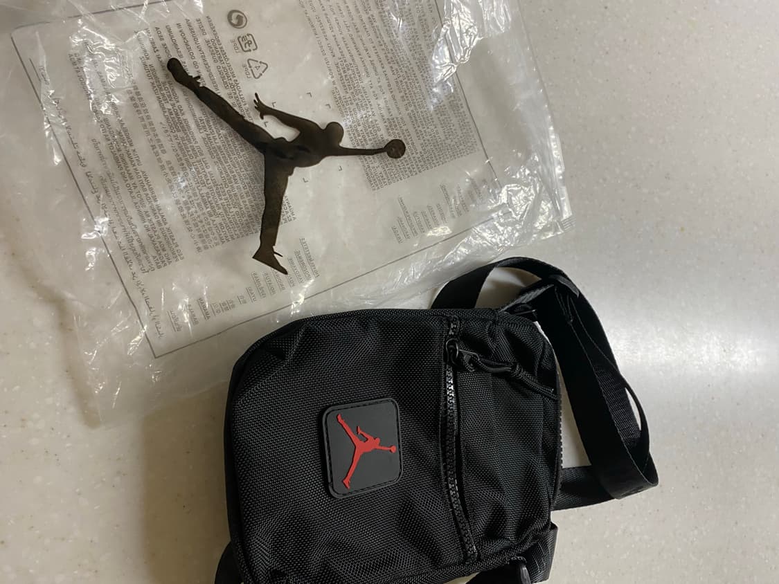 조던 미니 크로스백 상품이미지3