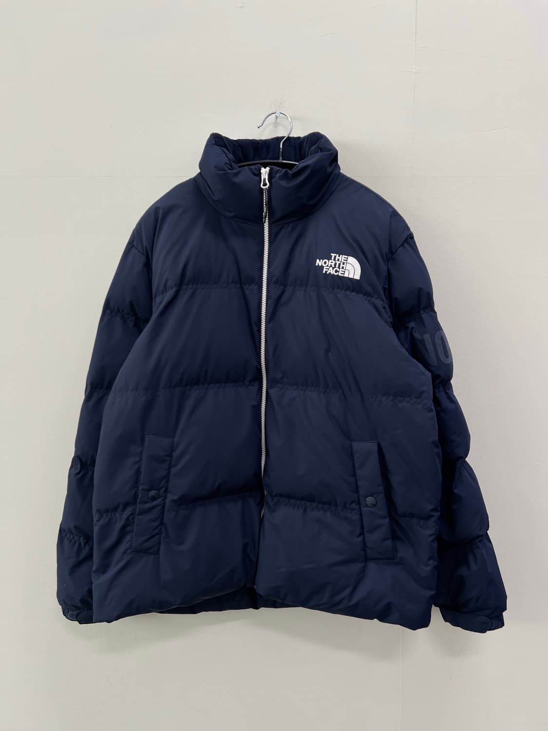 노스페이스 화이트라벨 알칸 티볼 패딩자켓 네이비 상품이미지2