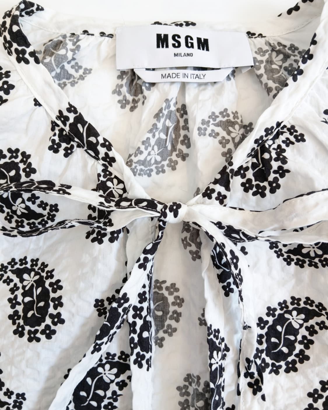 MSGM 페이즐리 커트아웃 리본 블라우스 (Italy) 상품이미지1