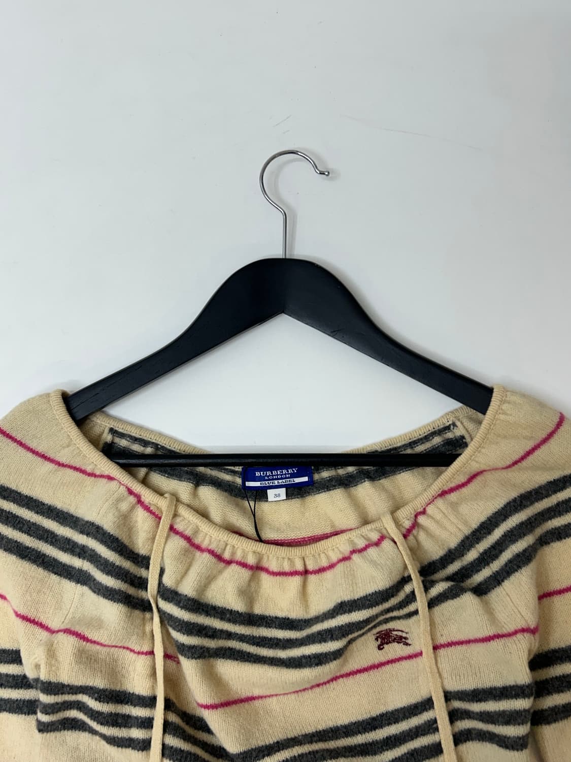 Berberry 버버리 블루라벨 퍼프 니트 상품이미지3