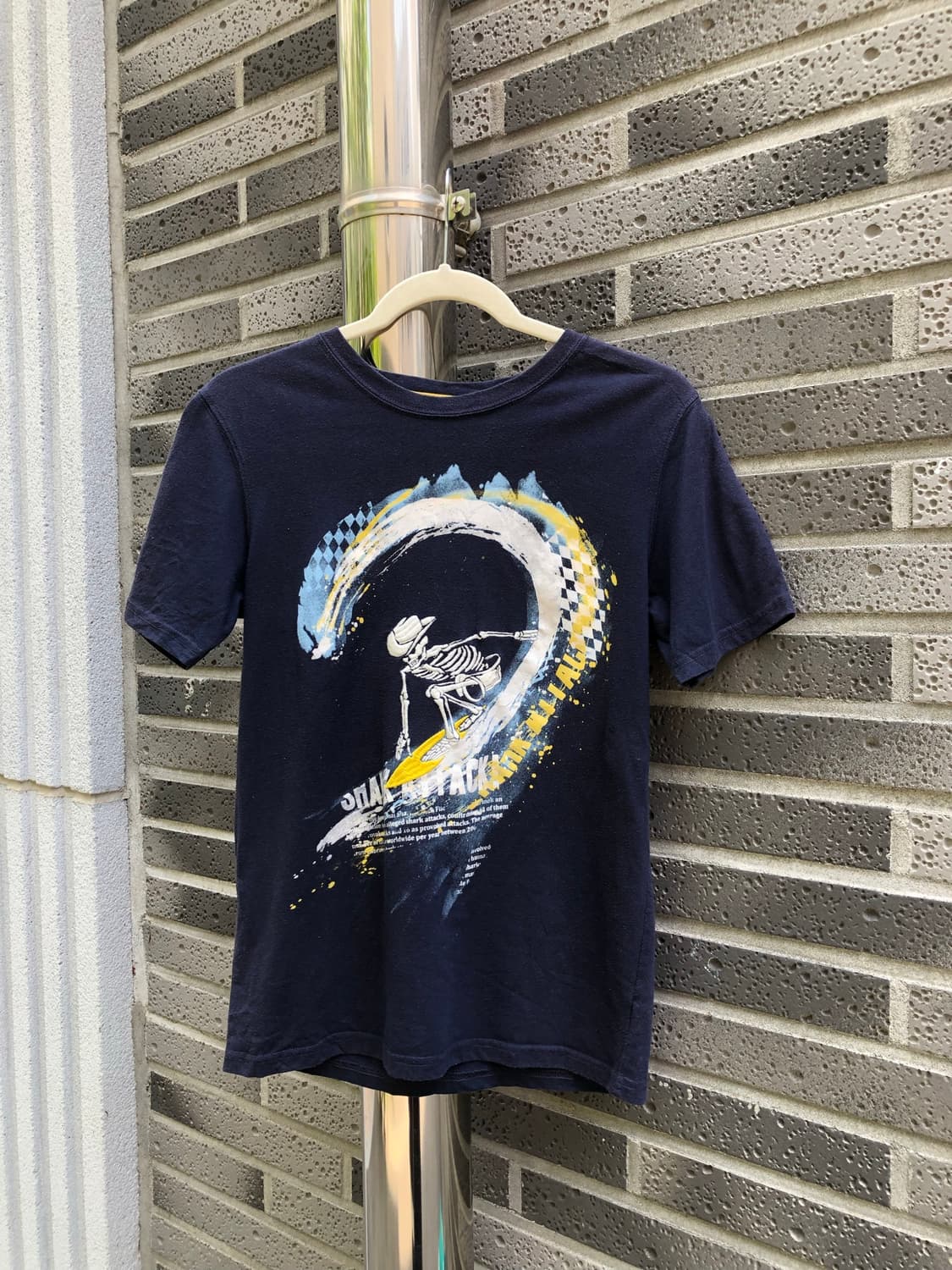 gap kids shark attack graphic tee 상품이미지1