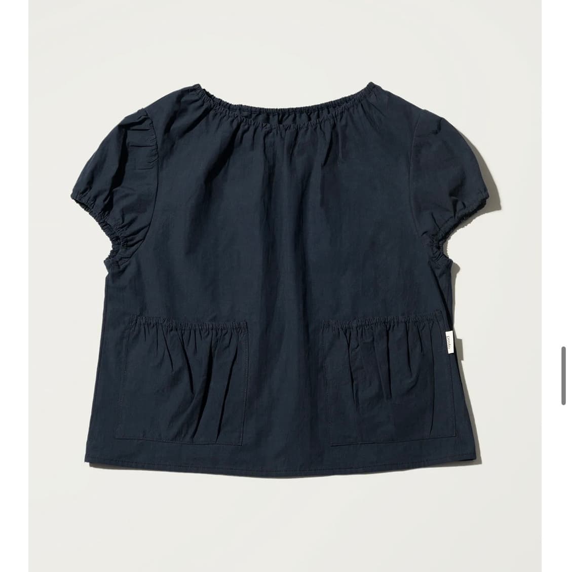 페스토 포켓 셔링 블라우스 다크레이크 네이비 상품이미지3