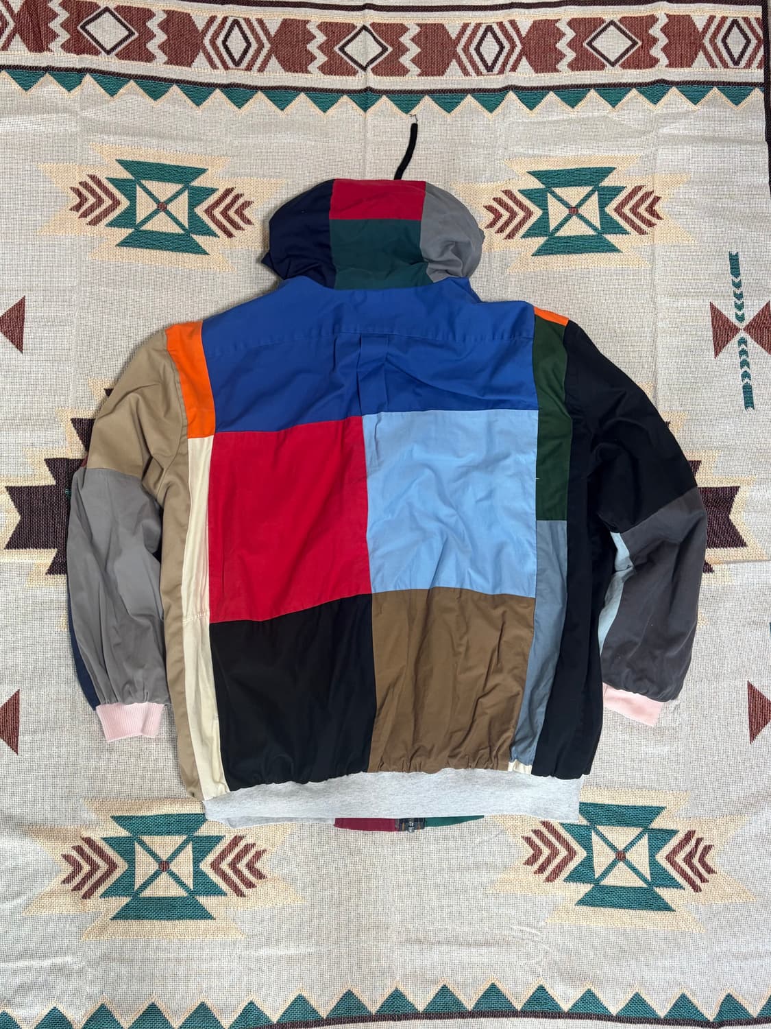 칼하트 리메이크 패치워크 후드집업 상품이미지2