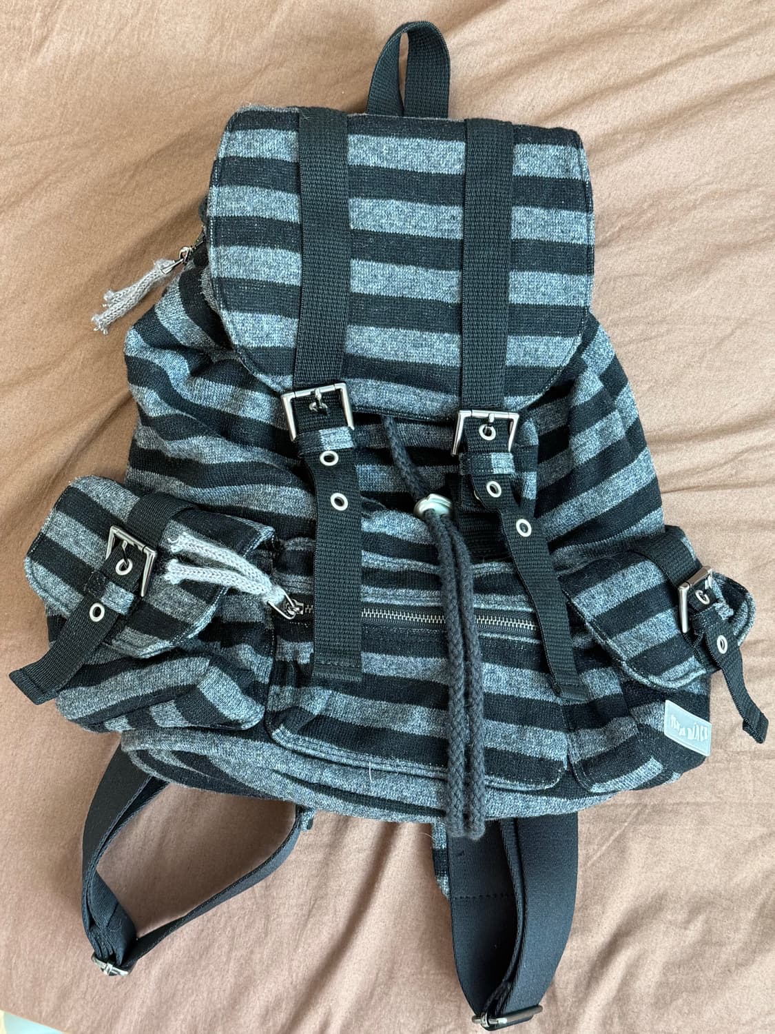 파히썸 구 텐스댄스 스트라이프백팩 상품이미지4