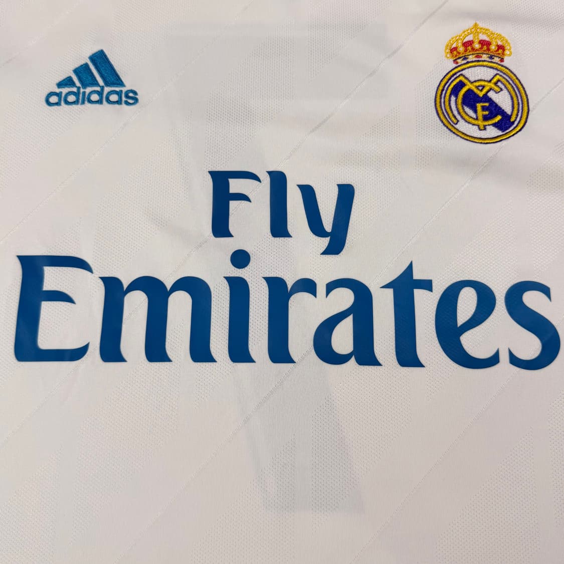17-18 레알마드리드 홈 호날두 유니폼 상품이미지7
