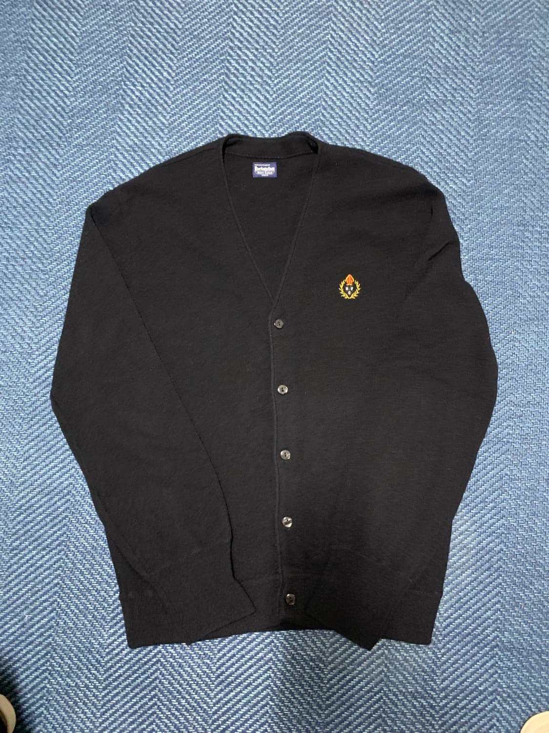 헤리티지플로스 울 크레스트 가디건 블랙 m 상품이미지1