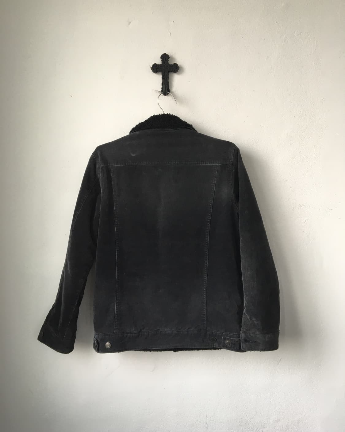 Fake fur collar denim jacket 상품이미지3