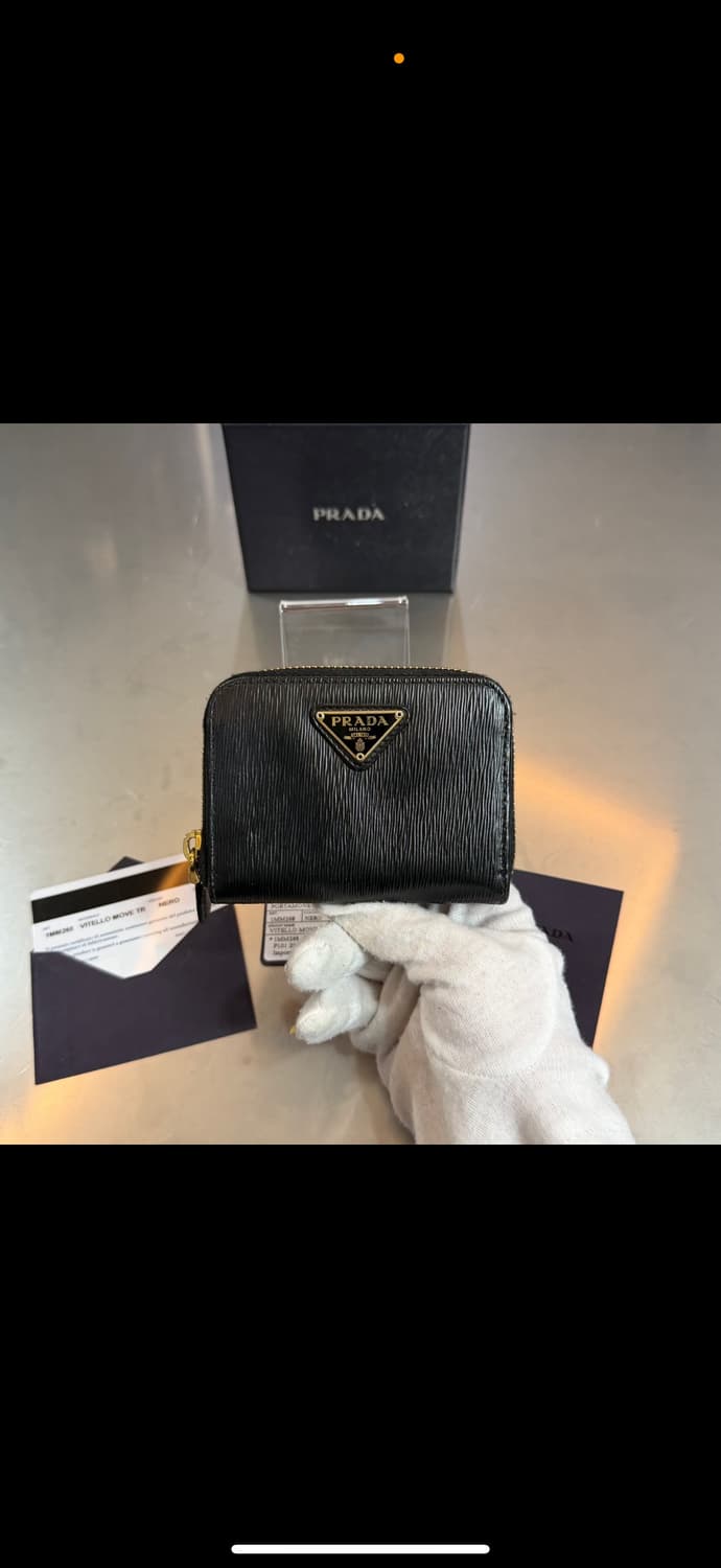 [리오브전포점] 프라다 사피아노 코인 지퍼 중지갑 상품이미지2