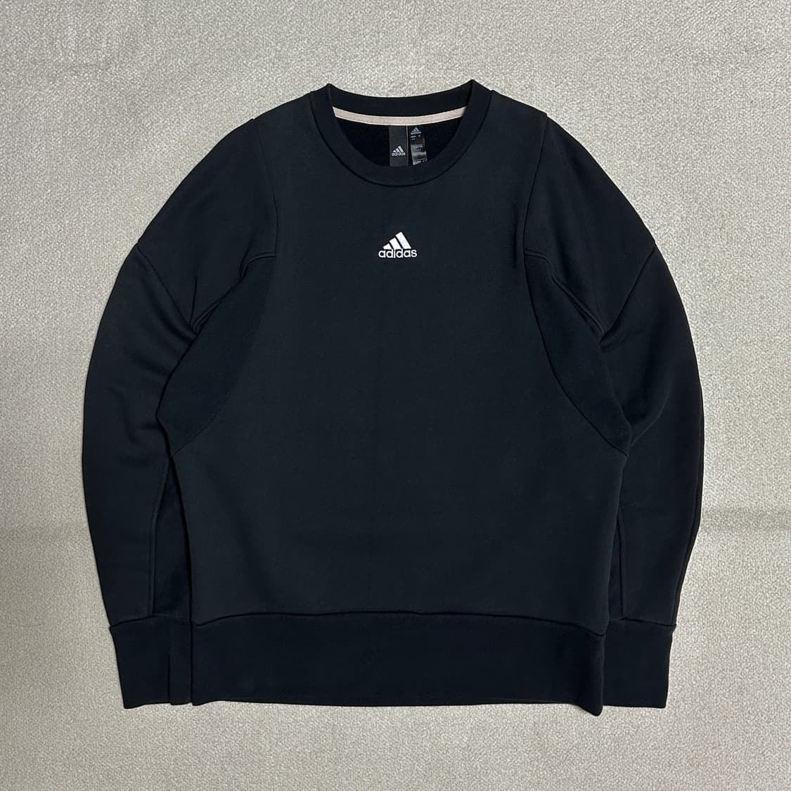 아디다스 인터널 크루 맨투맨 상품이미지2