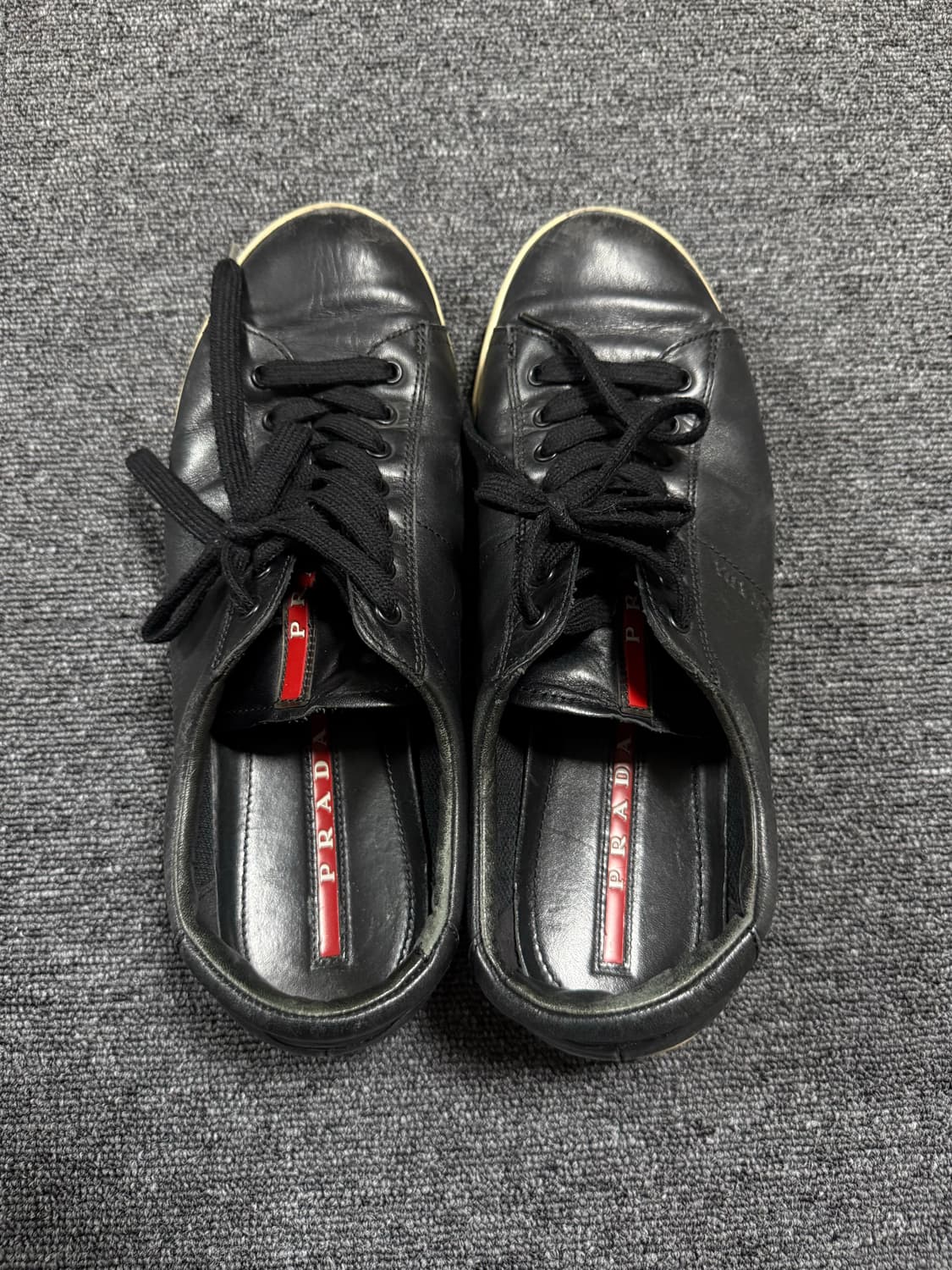 프라다 스포츠 네로비안코 레더 플랫 스니커즈 Prada Sport 상품이미지3