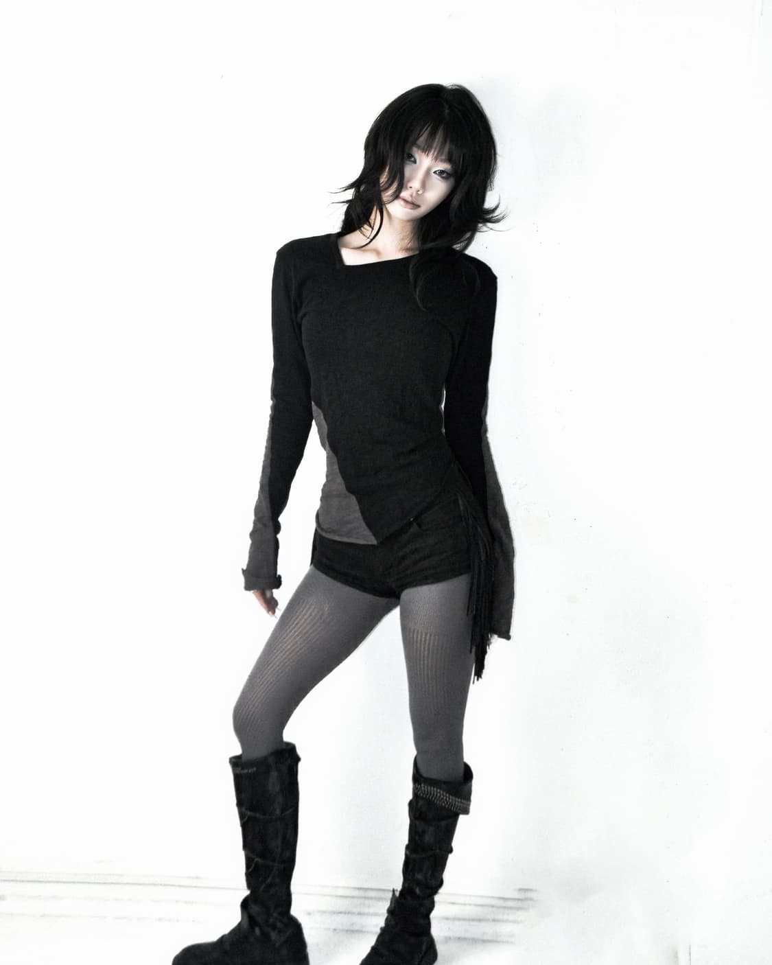 Made* Twisted Asymmetric Long Sleeve 상품이미지1