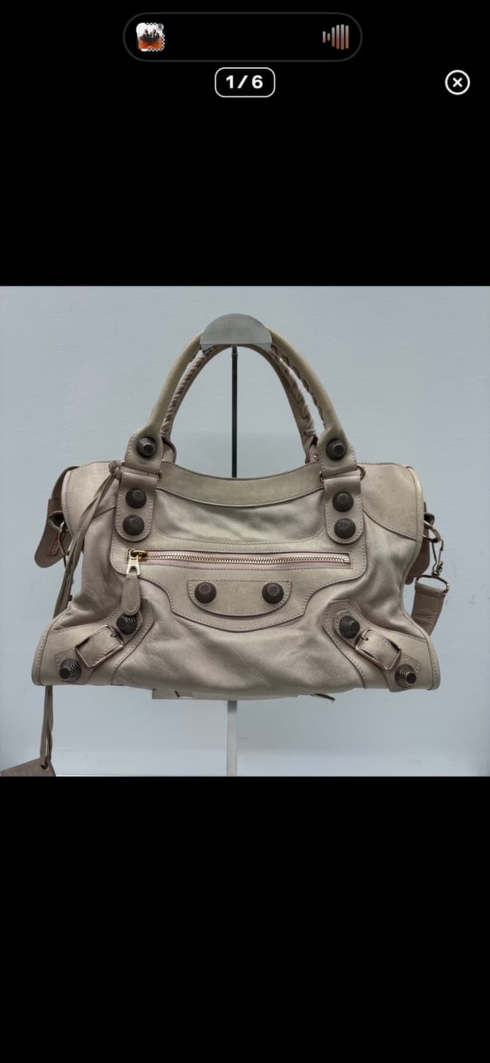 발렌시아가 모터백 상품이미지1