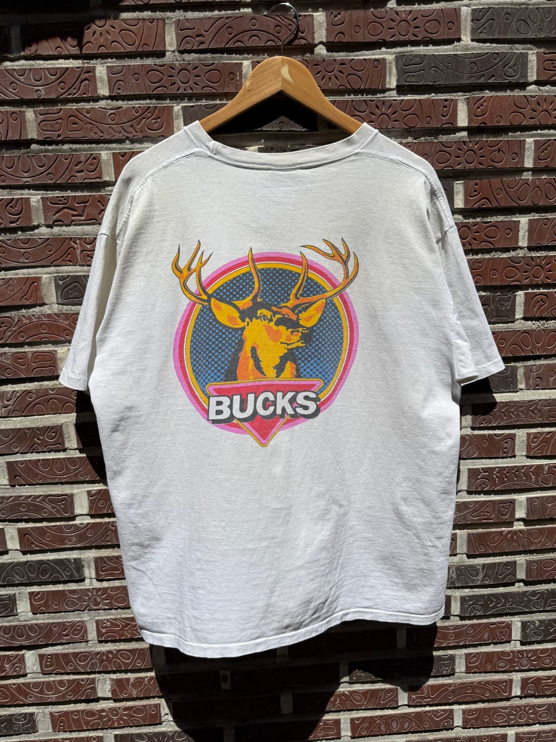 Bucks Cigarettes 90s 빈티지 포켓 티셔츠 상품이미지4