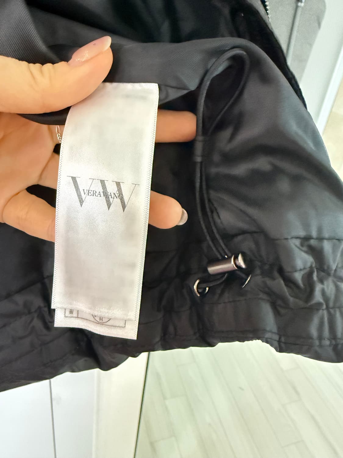 베라왕 여성 패딩 블랙 상품이미지7