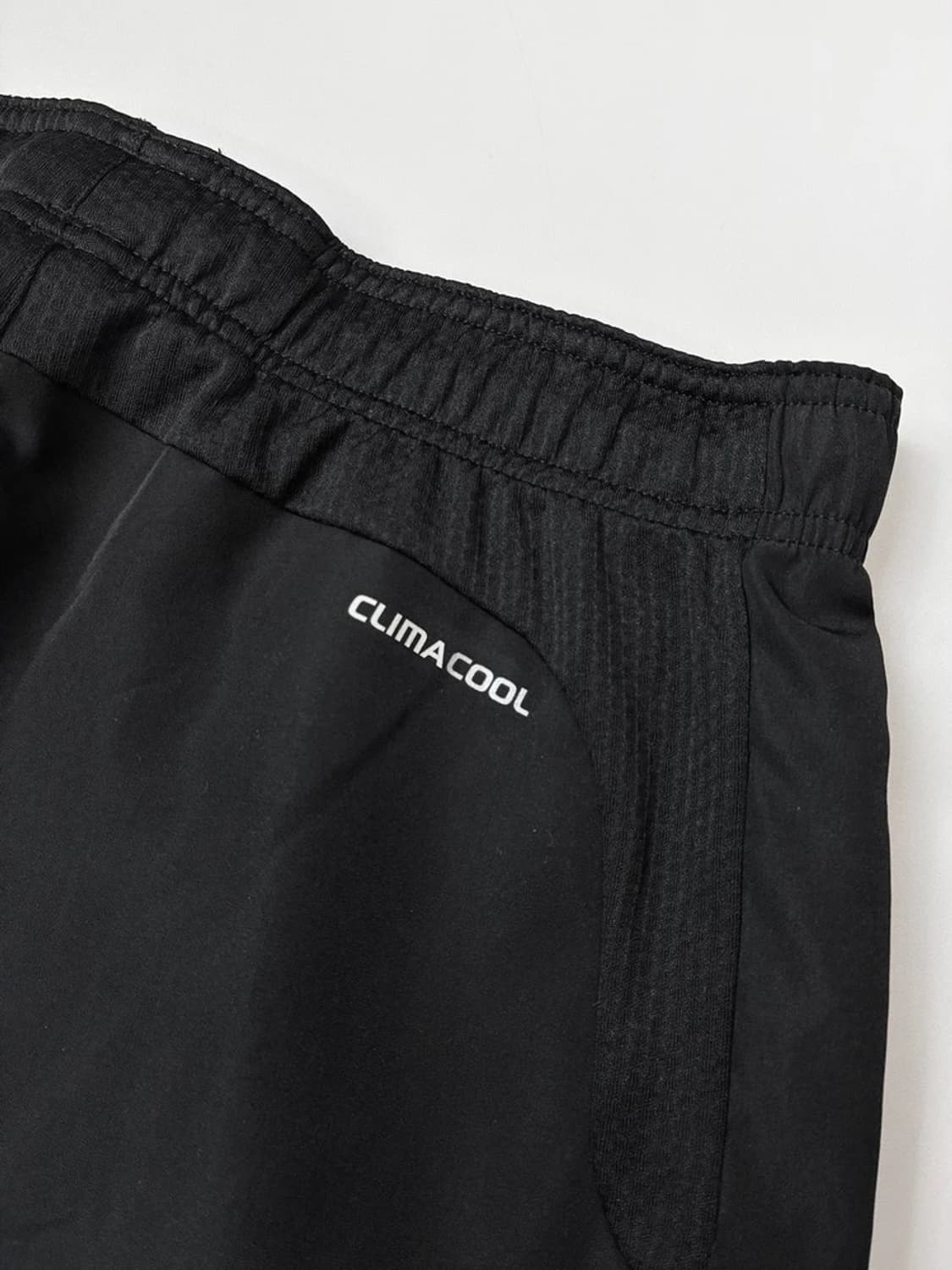 아디다스 퍼포먼스 윈드 와이드 팬츠 PN5636 상품이미지6