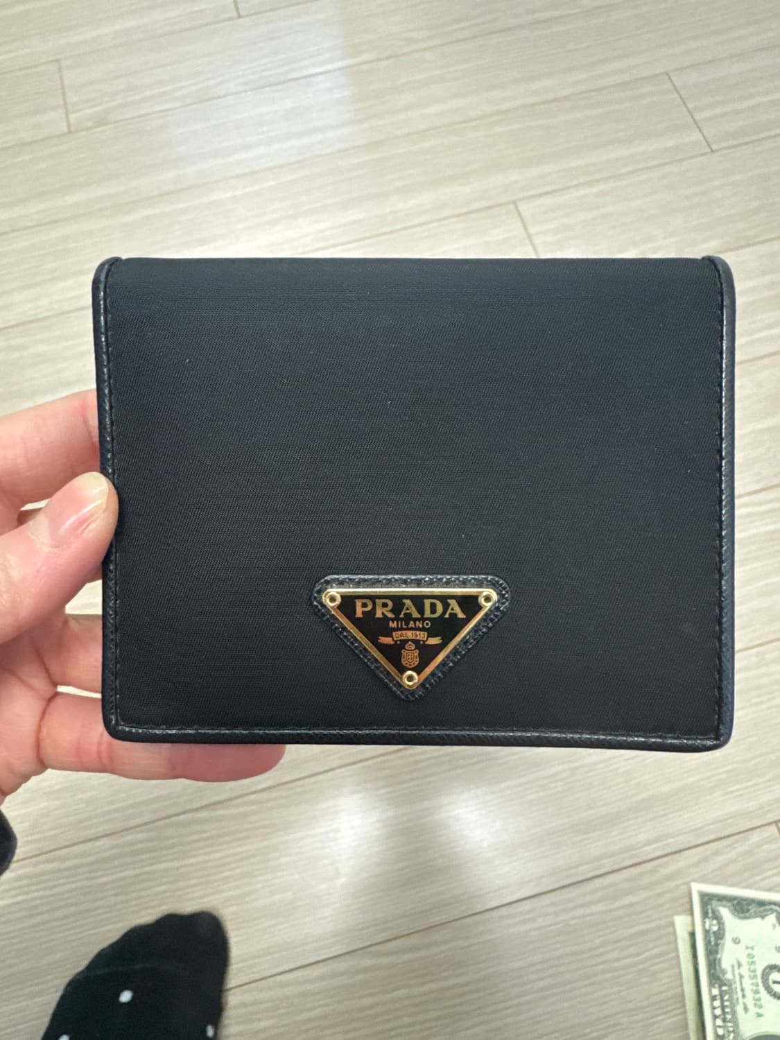 프라다 테수토 반지갑 상품이미지1