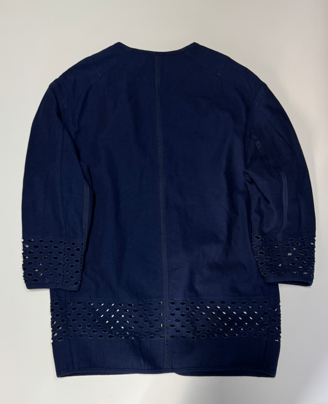 여성 한섬 시스템 레이스 펀칭 롱 자켓 상품이미지2