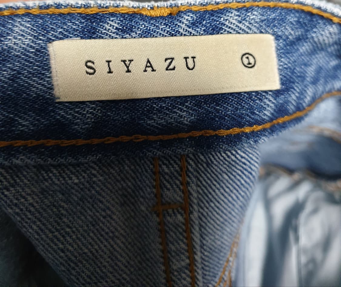 SIYAZU 밑단컷팅 앞트임 데님 스커트 (S) 상품이미지4