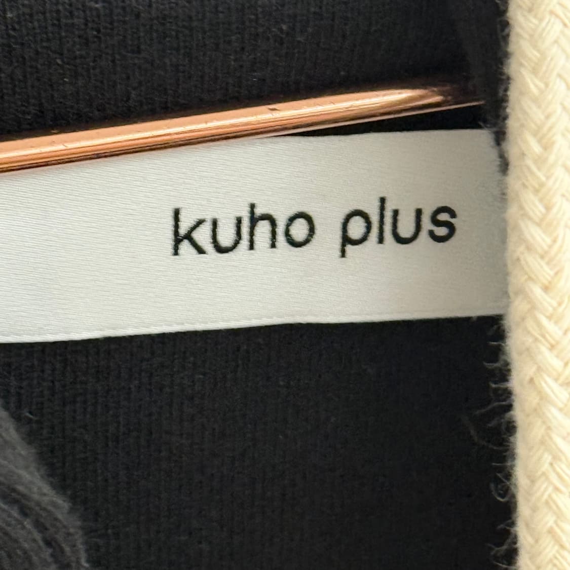 한섬 Kuho Plus  크롭 집업 상품이미지2