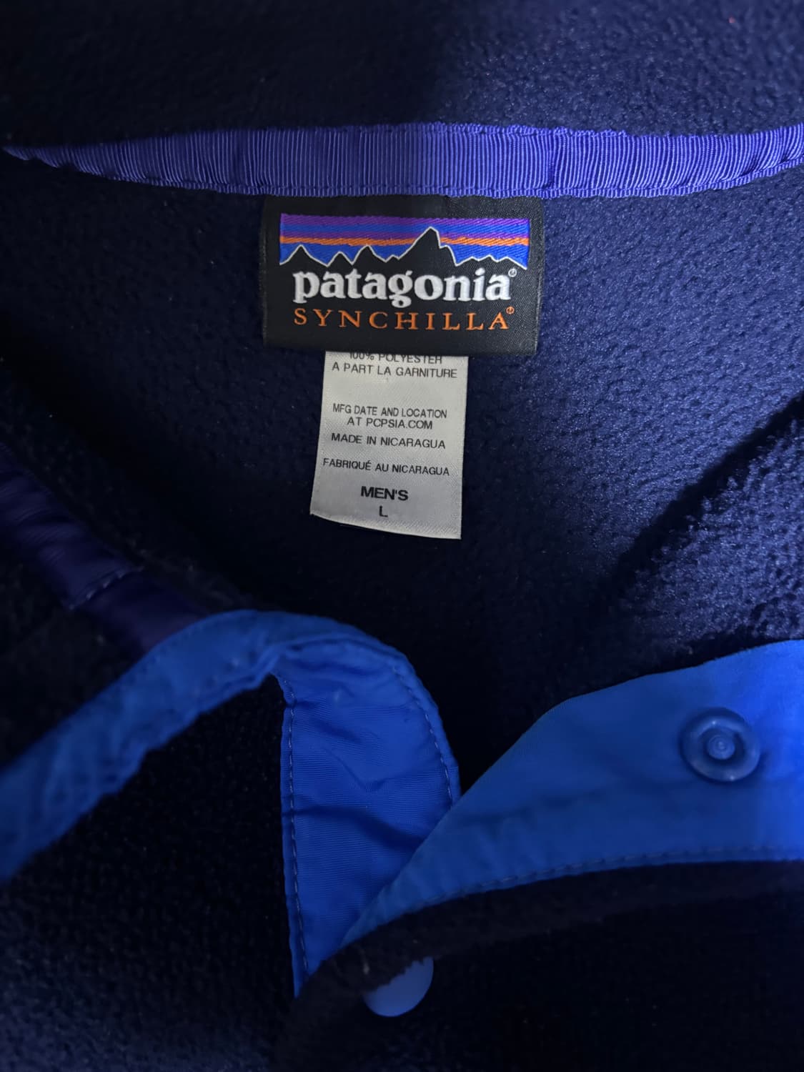 파타고니아 신칠라 스냅티 레드/블루 L 카일리 제너 상품이미지5