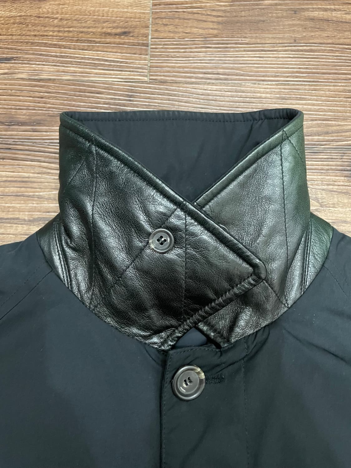 폴로 가죽장식 발마칸 구스다운 패딩 코트 블랙 상품이미지7