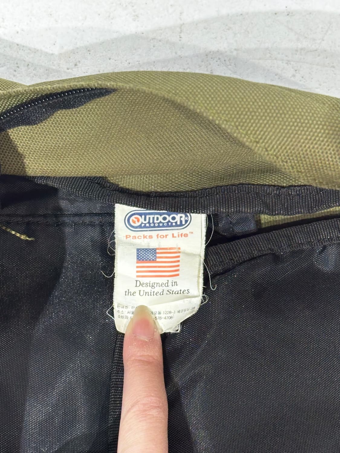 아웃도어 프로덕트 카키 베이지 가죽 백팩 책가방  상품이미지6