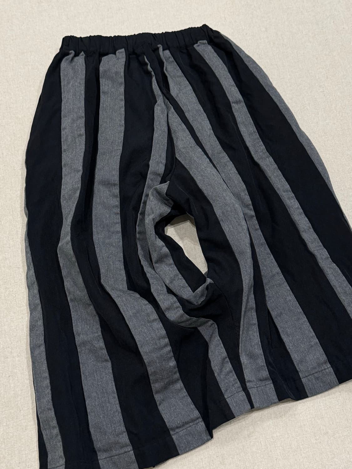 꼼데가르송 꼼꼼 14ss 와이드 도넛 스커트 팬츠 상품이미지4