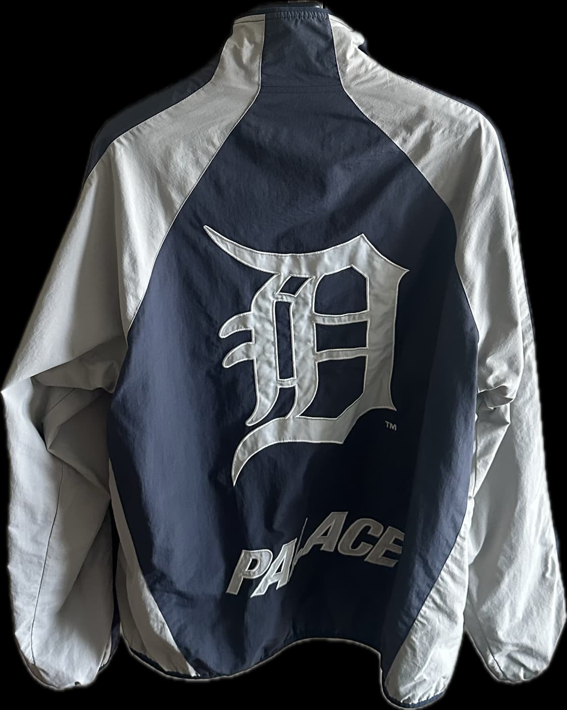 팔라스 뉴에라 디트로이트 바람막이 xl 상품이미지2