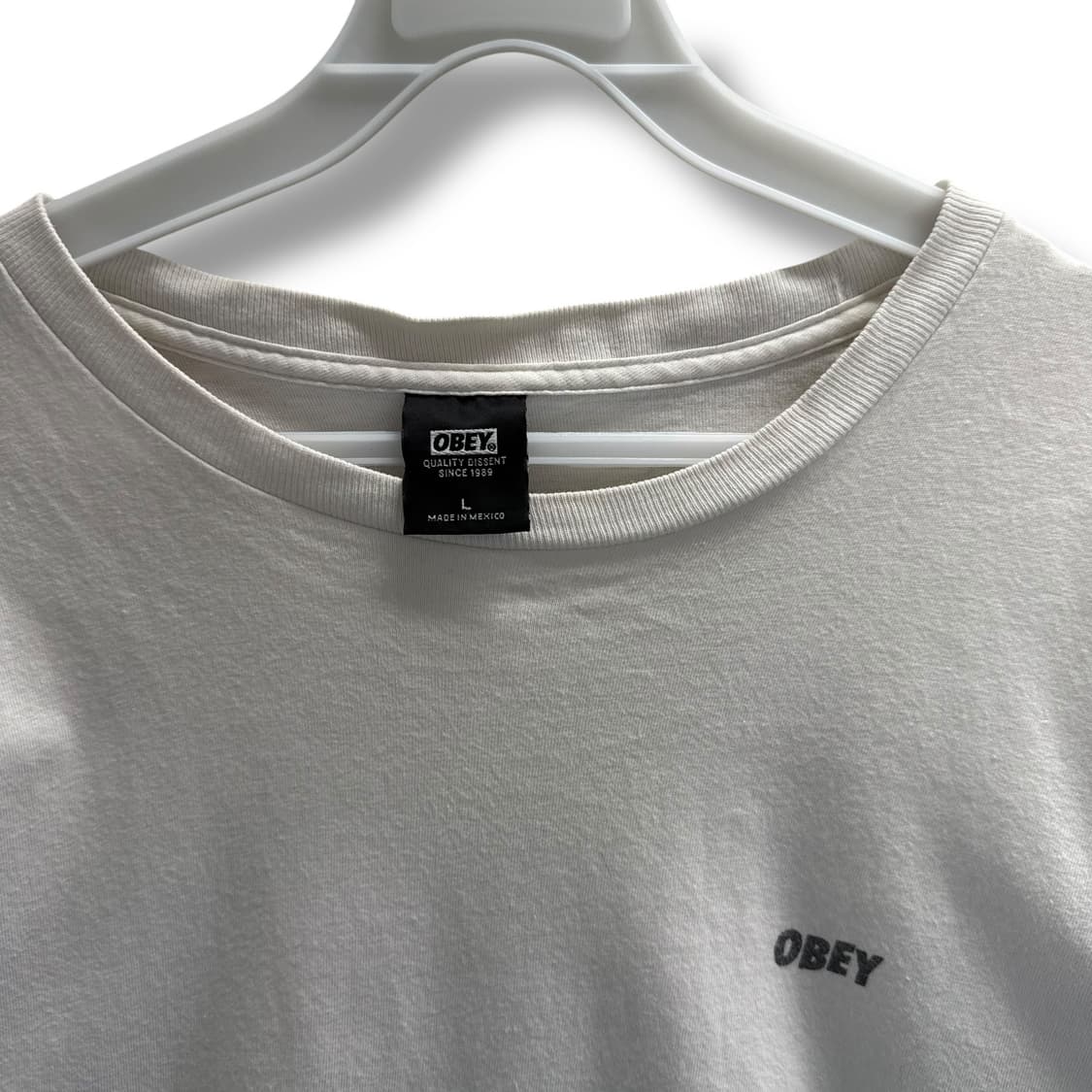 [L] 오베이 화이트 반팔티셔츠 상품이미지4