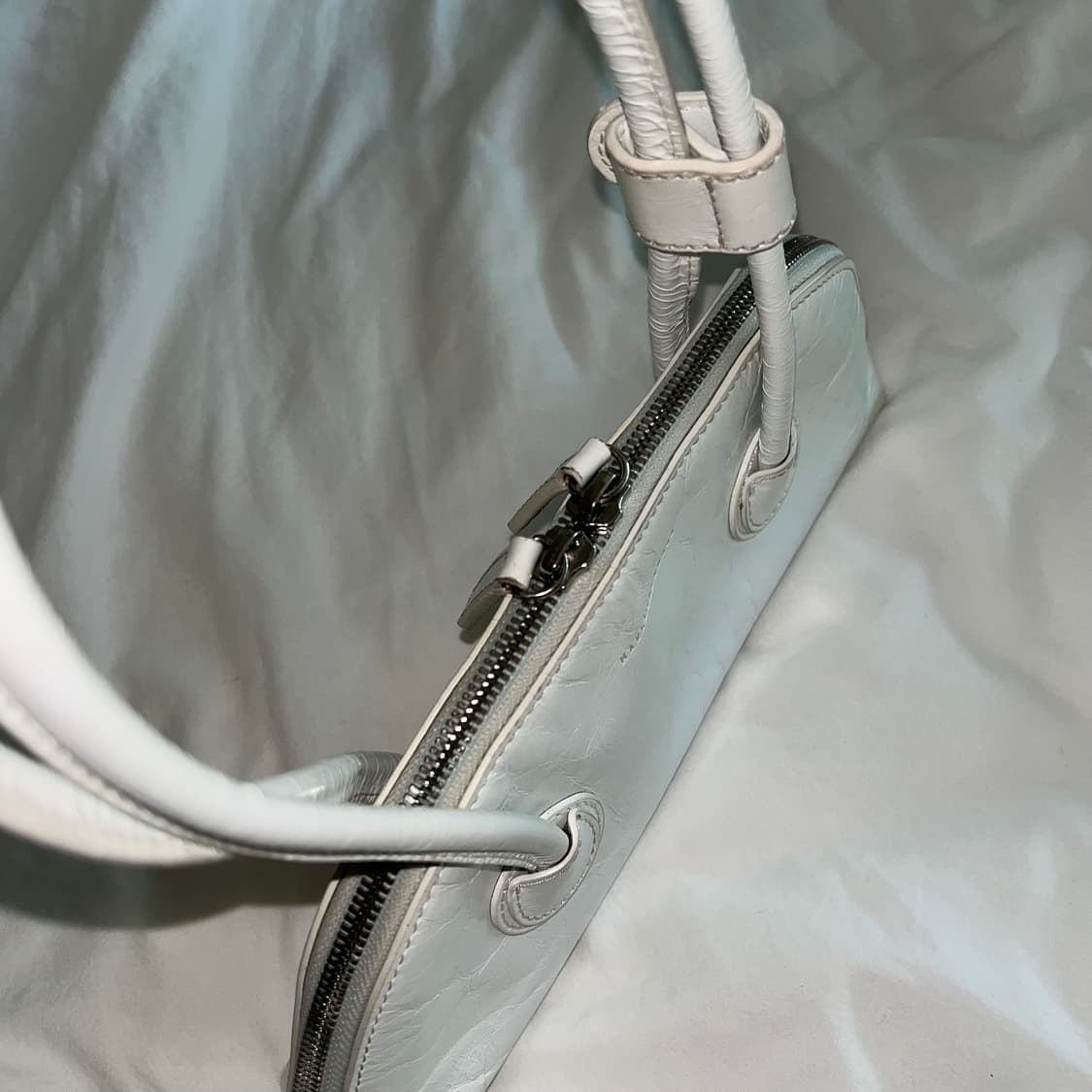 *구성품 풀세트 보유* 마지셔우드 베셋 링클 숄더백 화이트 상품이미지6